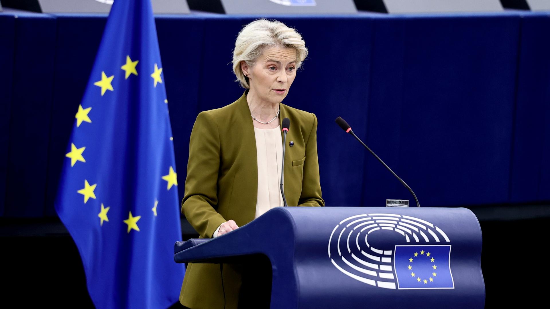 EU-Kommissionspräsidentin von der Leyen in Straßburg | EPA