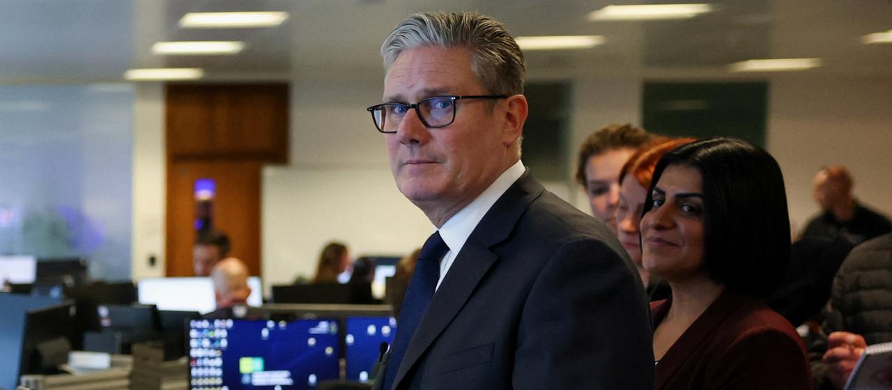 Der britische Premier Starmer mit Innenministerin Mahmood