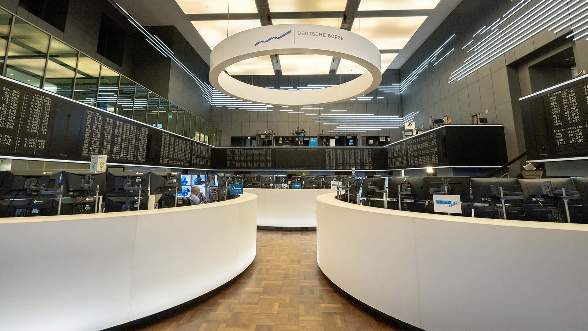 Blick in die Frankfurter B�rse. | picture alliance / Caro