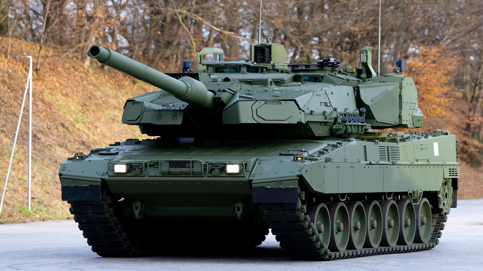 Ein Leopard 2A8 | dpa