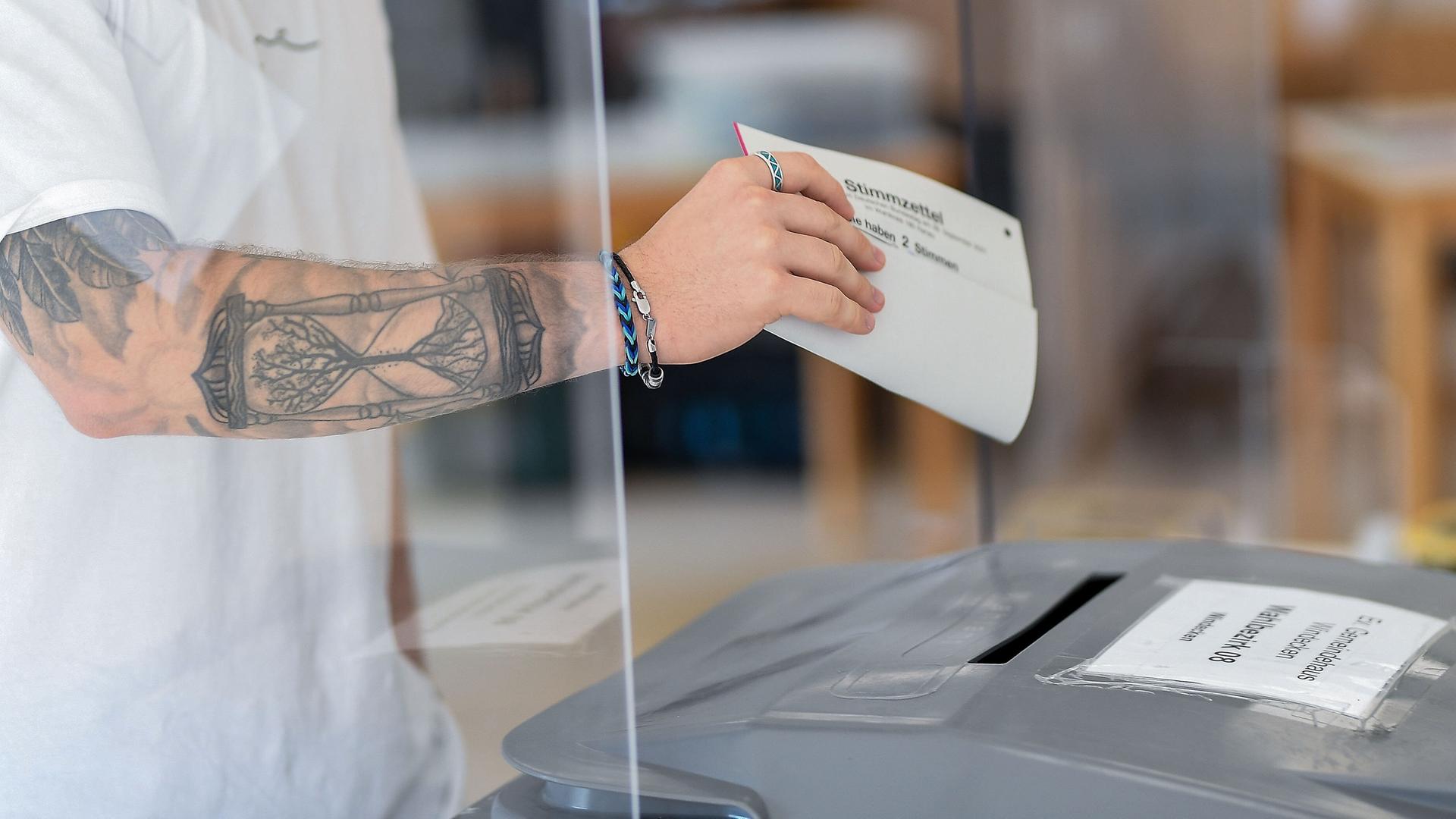 Bürgermeisterwahl in Bensheim: Hegenbarth setzt sich gegen fünf Mitbewerber durch