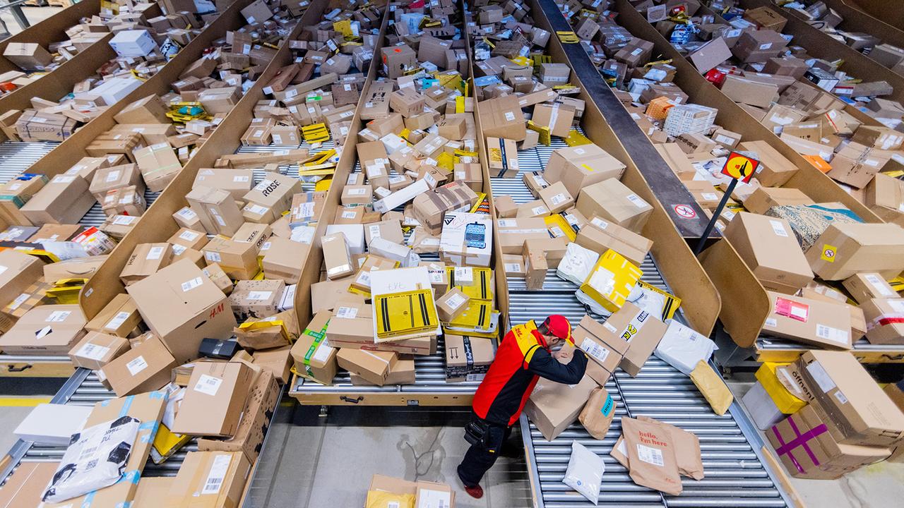 Online shopping returns in Germany are expected to reach a record 560 million