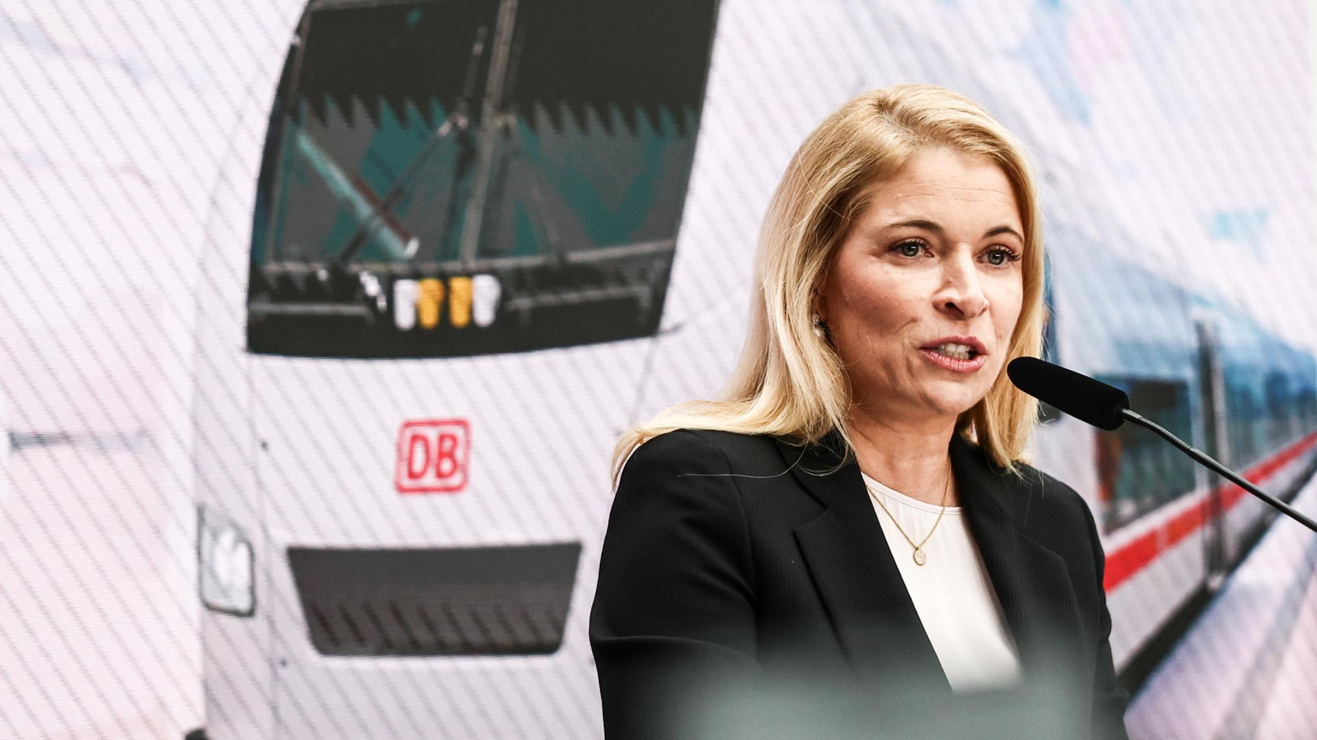 Die Chefin der Deutschen Bahn, Evelyn Palla | EPA