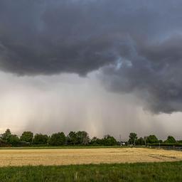 Wettermanipulation "Cloud Seeding" lste Unwetter in Dubai nicht aus |  tagesschau.de