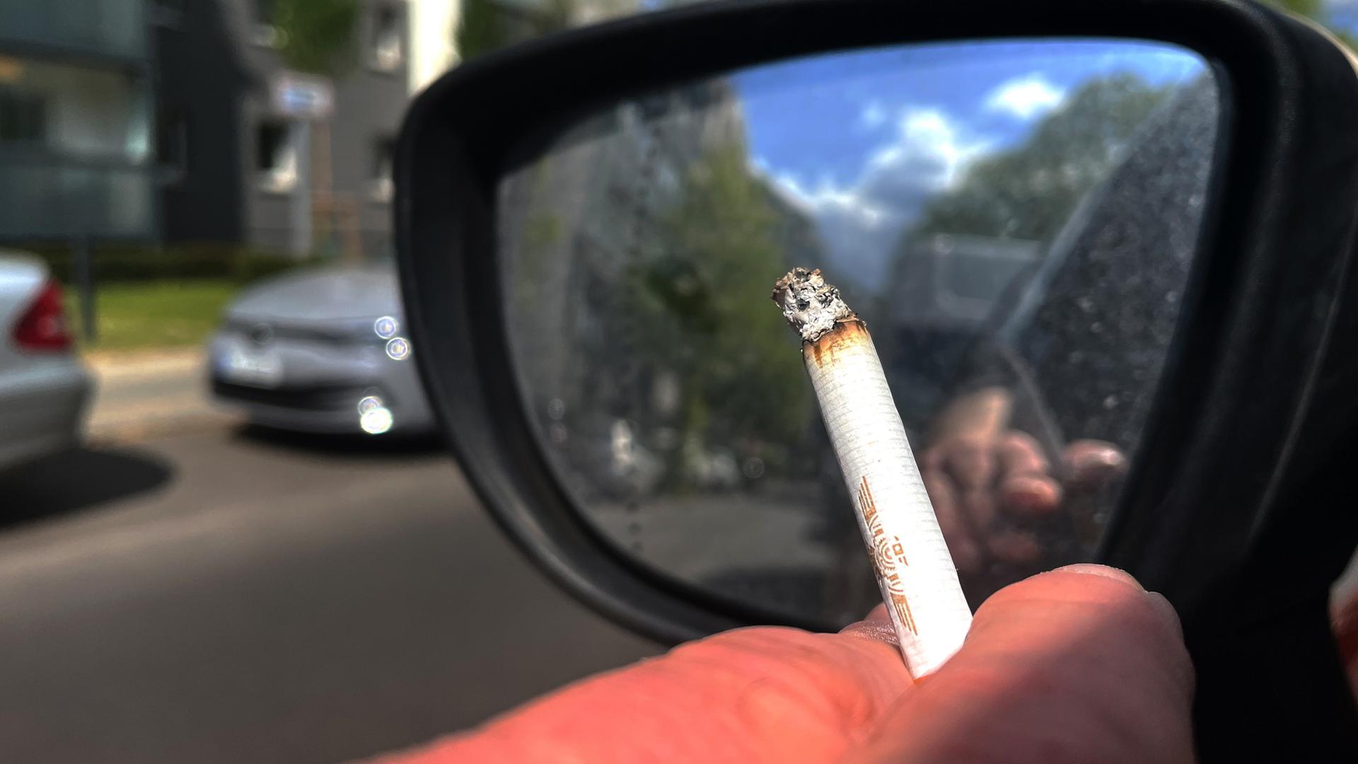elfbar elfa master akku E-Zigarette im Auto: Erlaubt? Gesetze, Risiken & sicheres Dampfen