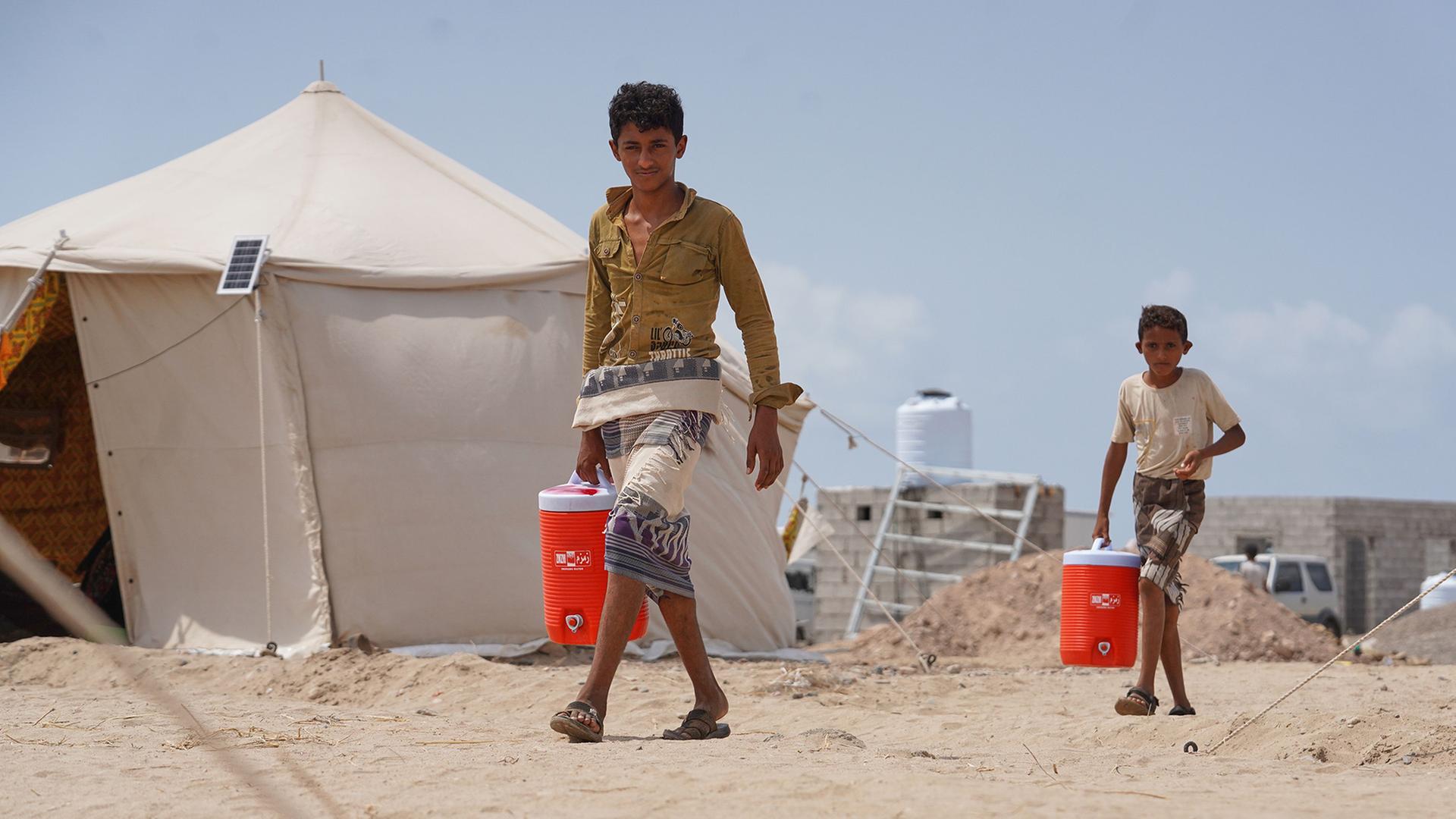 UNHCR rechnet bald mit 230.000 Vertriebenen im Jemen