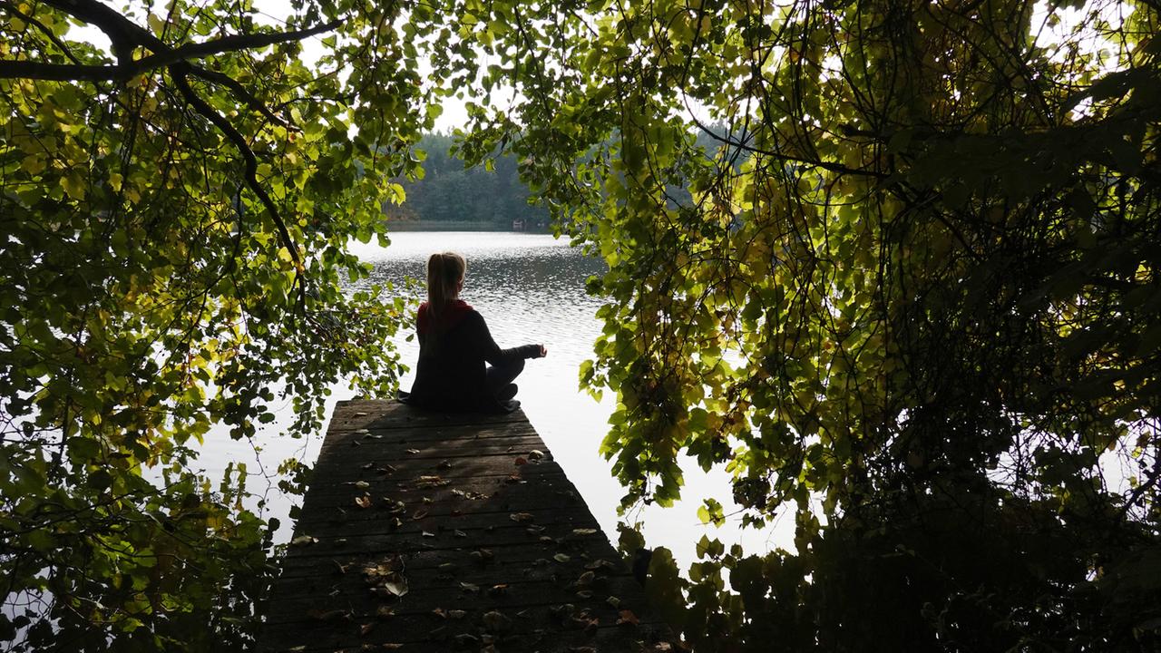 Meditation – Wenn das Schweige-Retreat zum Horrortrip wird Meditation – Wenn das Schweige-Retreat zum Horrortrip wird