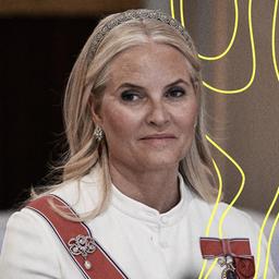 Kronprinzessin Mette-Marit von Norwegen bei einem Galadinner im Königlichen Schloss in Oslo.