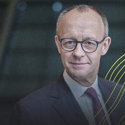 Friedrich Merz, Unions-Kanzlerkandidat, aufgenommen bei einem Interview mit der dpa.