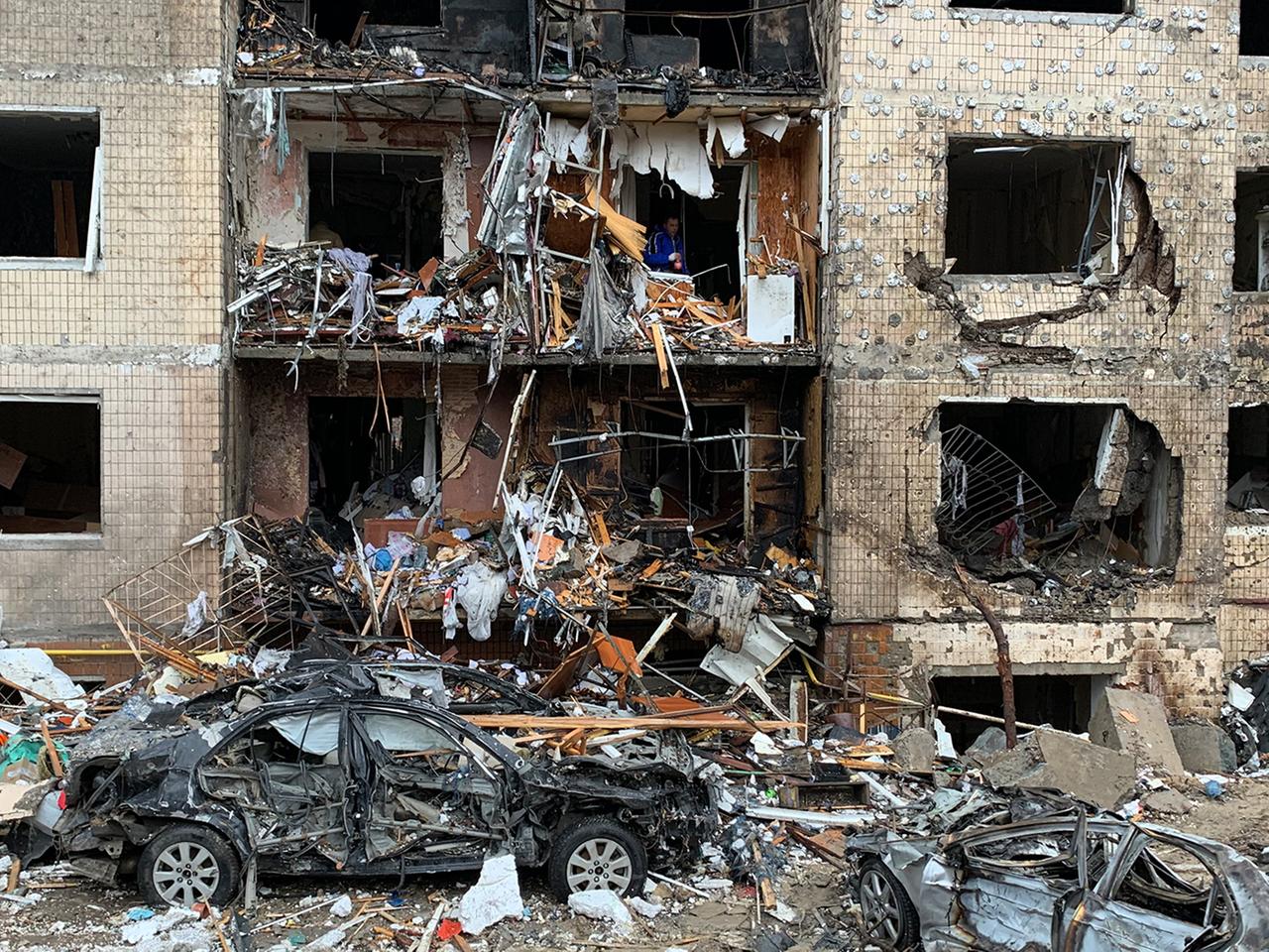 Wie viel der Wiederaufbau der Ukraine kosten könnte | tagesschau.de