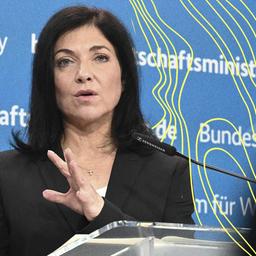 Katherina Reiche (CDU), Bundesministerin für Wirtschaft und Energie, spricht bei einer Pressekonferenz.