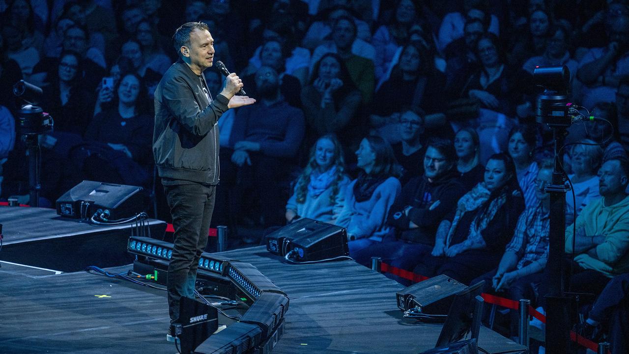 Wie-Eventisierung-den-Literaturbetrieb-stresst