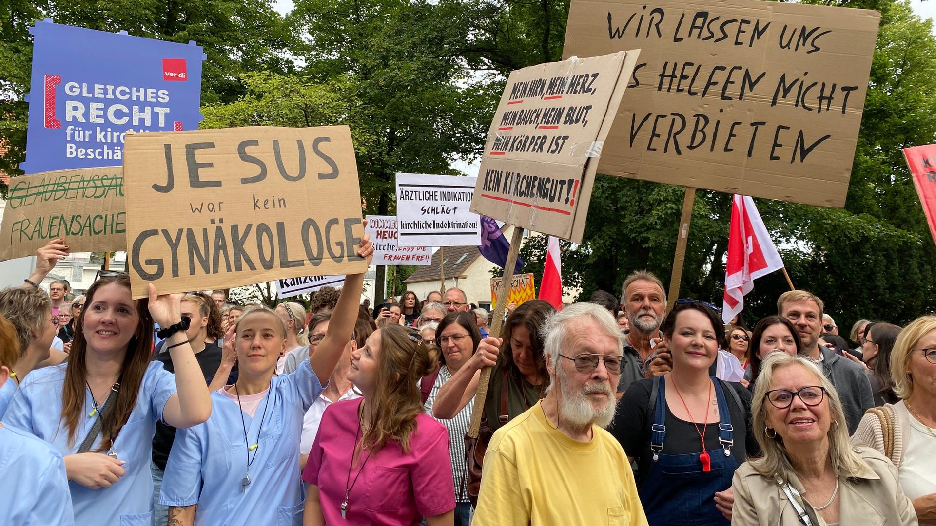 Gericht weist Klage gegen Abtreibungsverbot an Klinik in Lippstadt ab