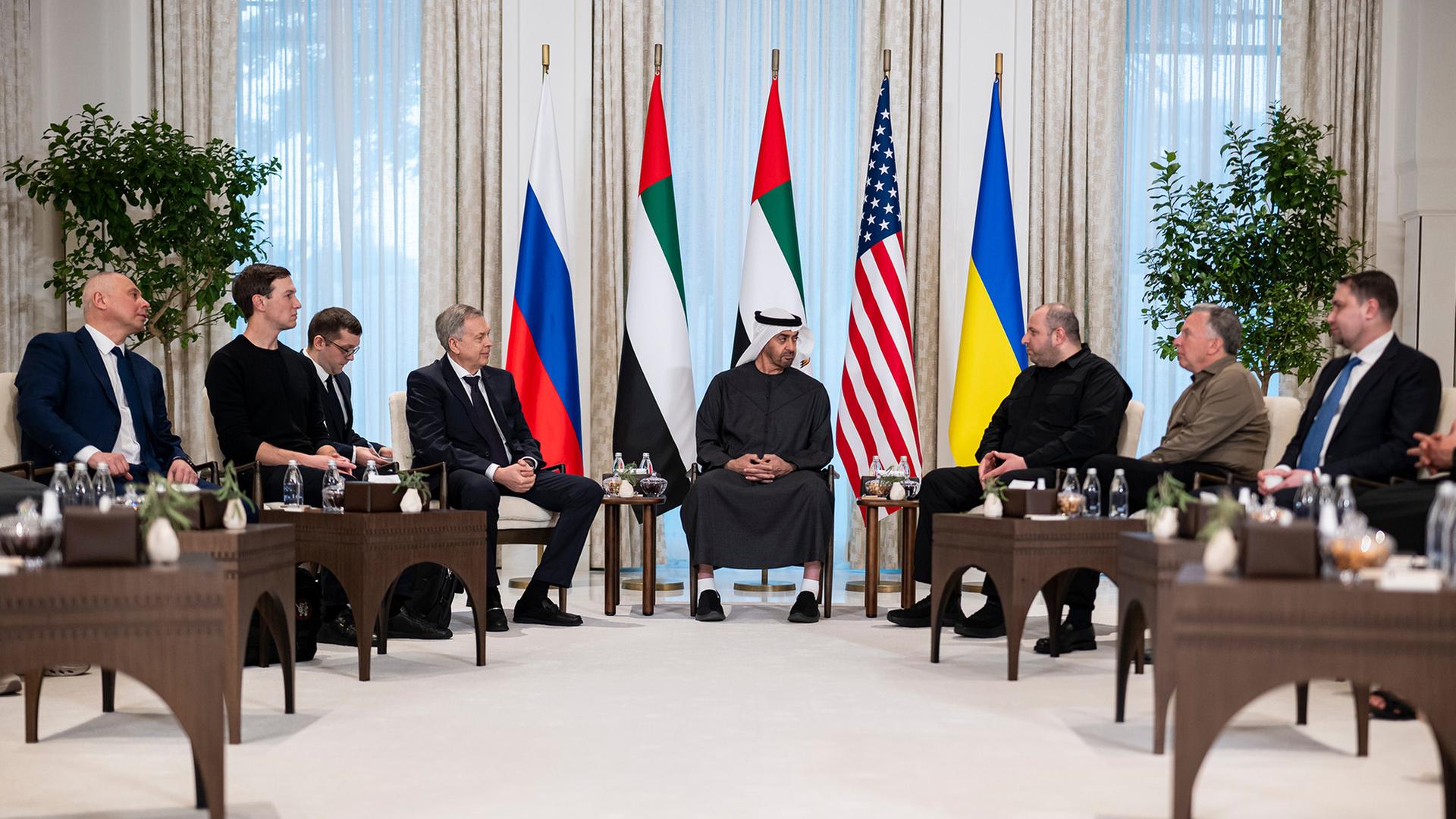 Ukraine-Verhandlungen in Abu Dhabi vorerst beendet Ukraine-Verhandlungen in Abu Dhabi vorerst beendet