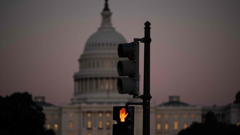 Rote Ampel vor dem US-Kongress
