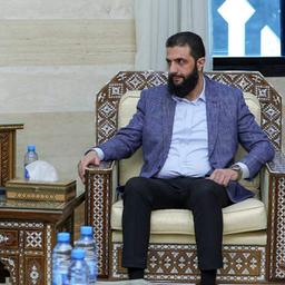 Der UN-Sondergesandte Pedersen im Gespräch mit HTS-Anführer al-Scharaa