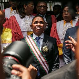 Michael Randrianirina in einer Menschenmenge