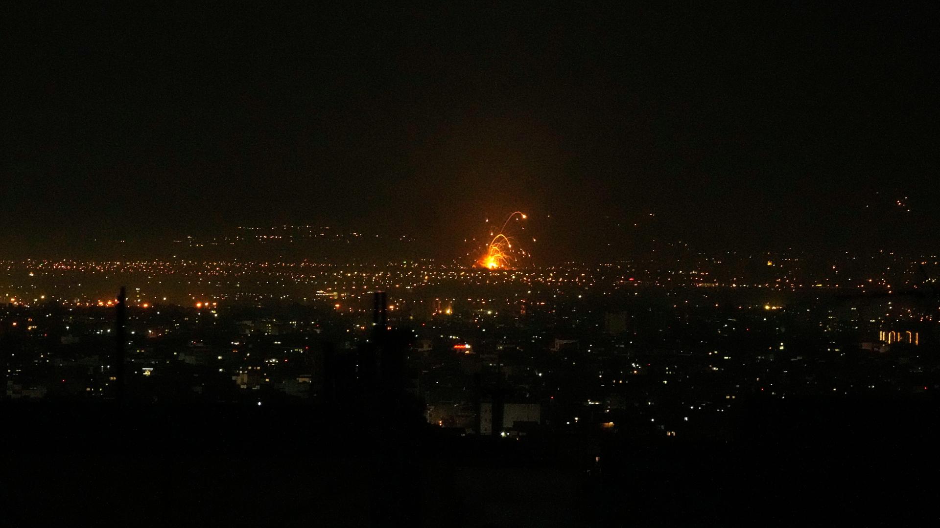 Explosion in der iranischen Hauptstadt Teheran | Uncredited/AP/dpa