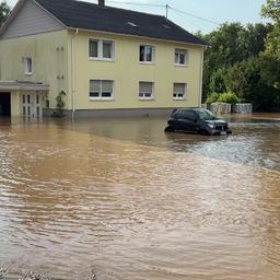 Starkregen hat in Ommersheim für Überflutungen gesorgt.