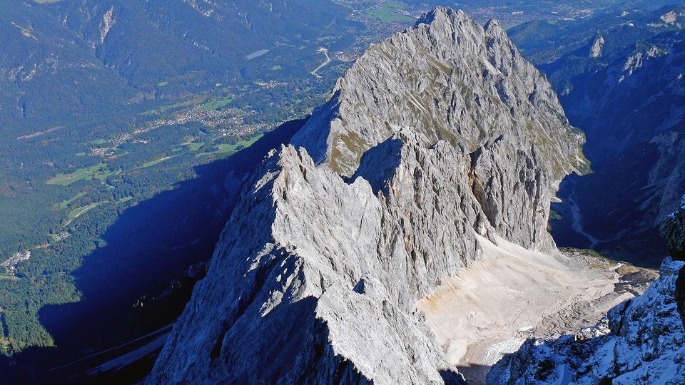 Bayerische Alpen Warum die Gletscher so schnell schmelzen tagesschau.de