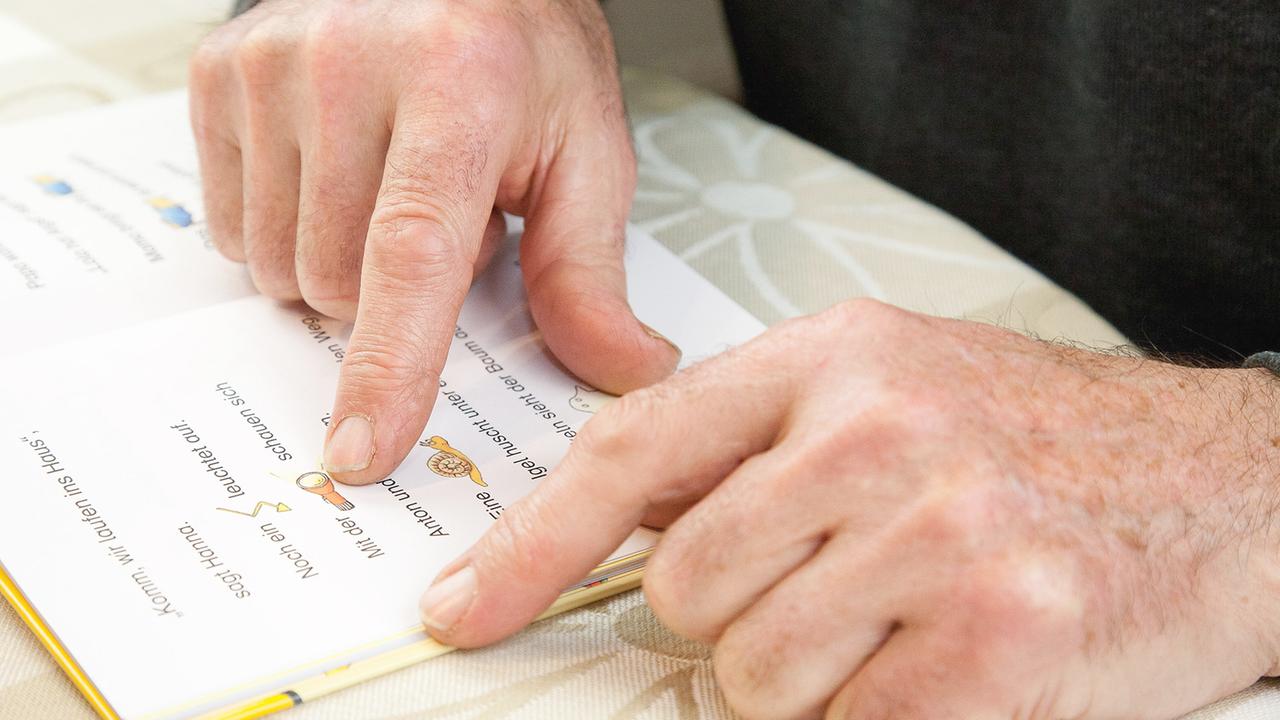 Leselücken erschweren politische Teilhabe