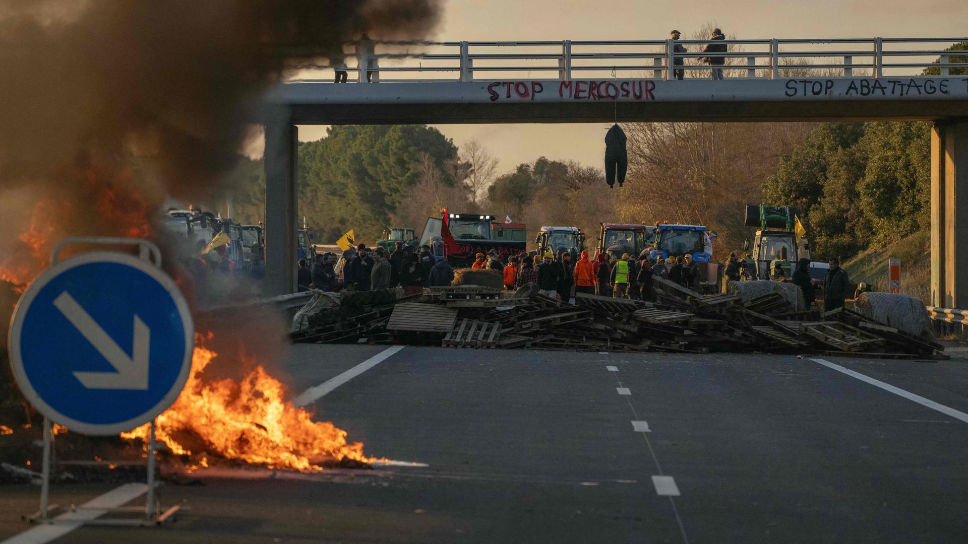 Proteste auf einer französischen Autobahn gegen das Mercosur-Abkommen | AFP