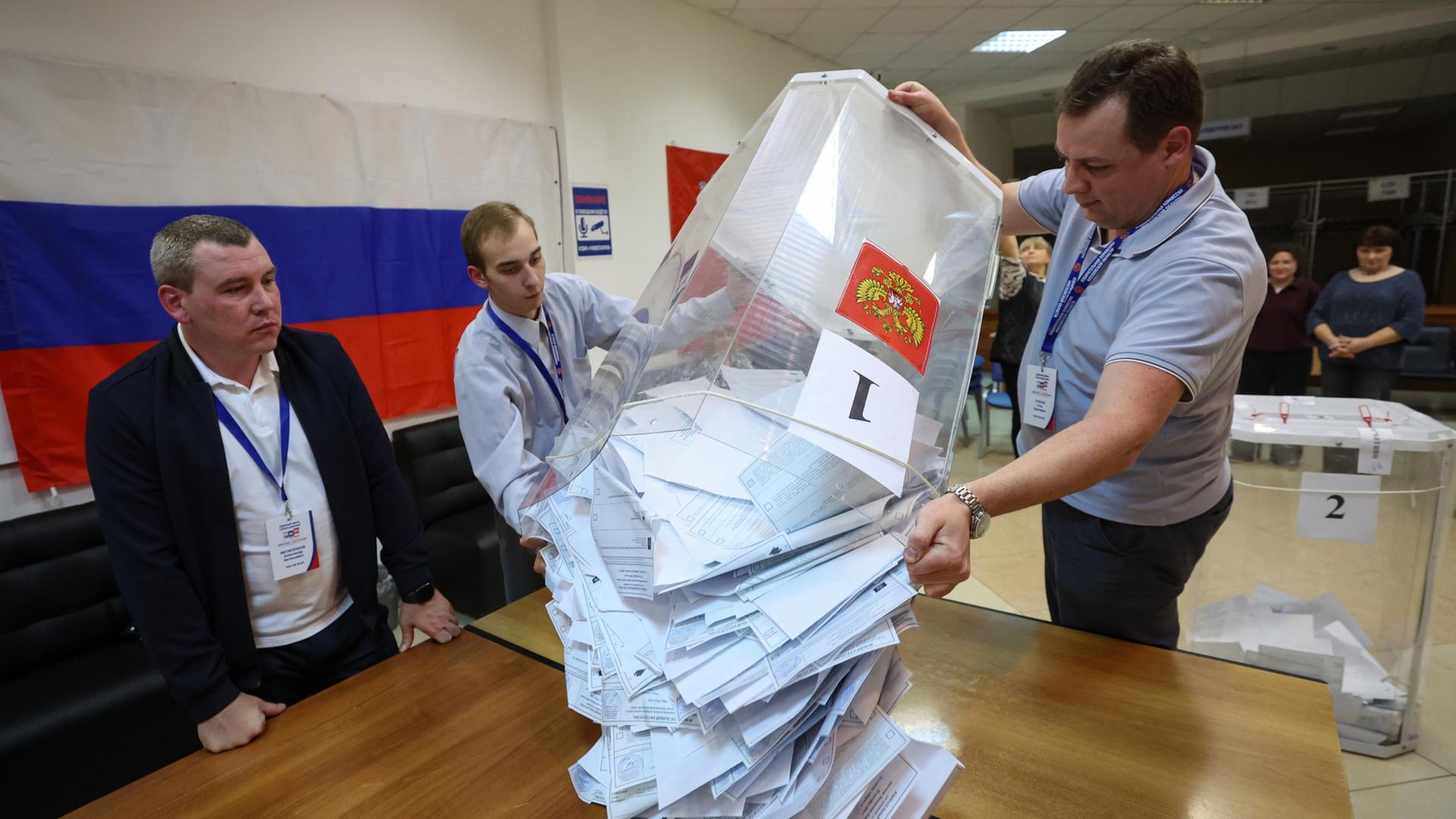 Kremlpartei Geeintes Russland gewinnt Duma-Wahl