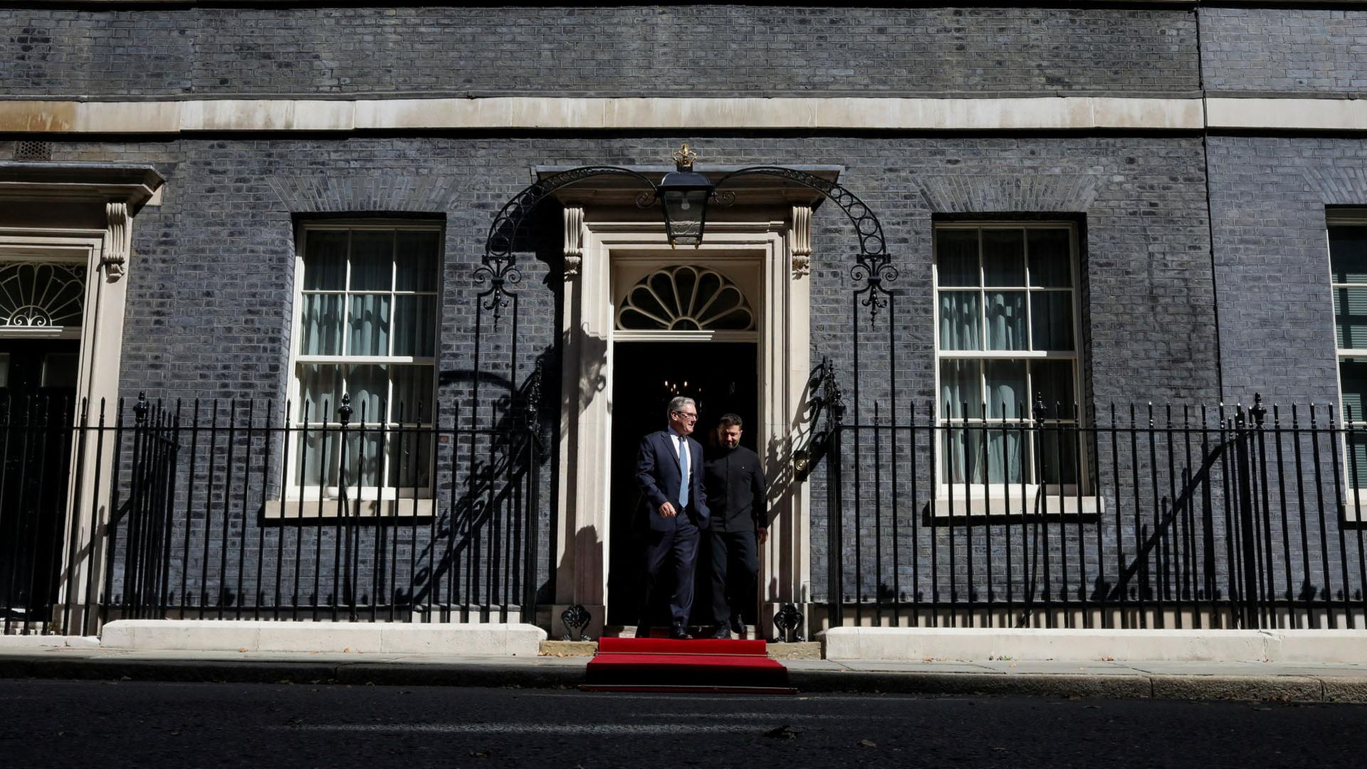 Keir Starmer und Wolodymyr Selenskyj | REUTERS