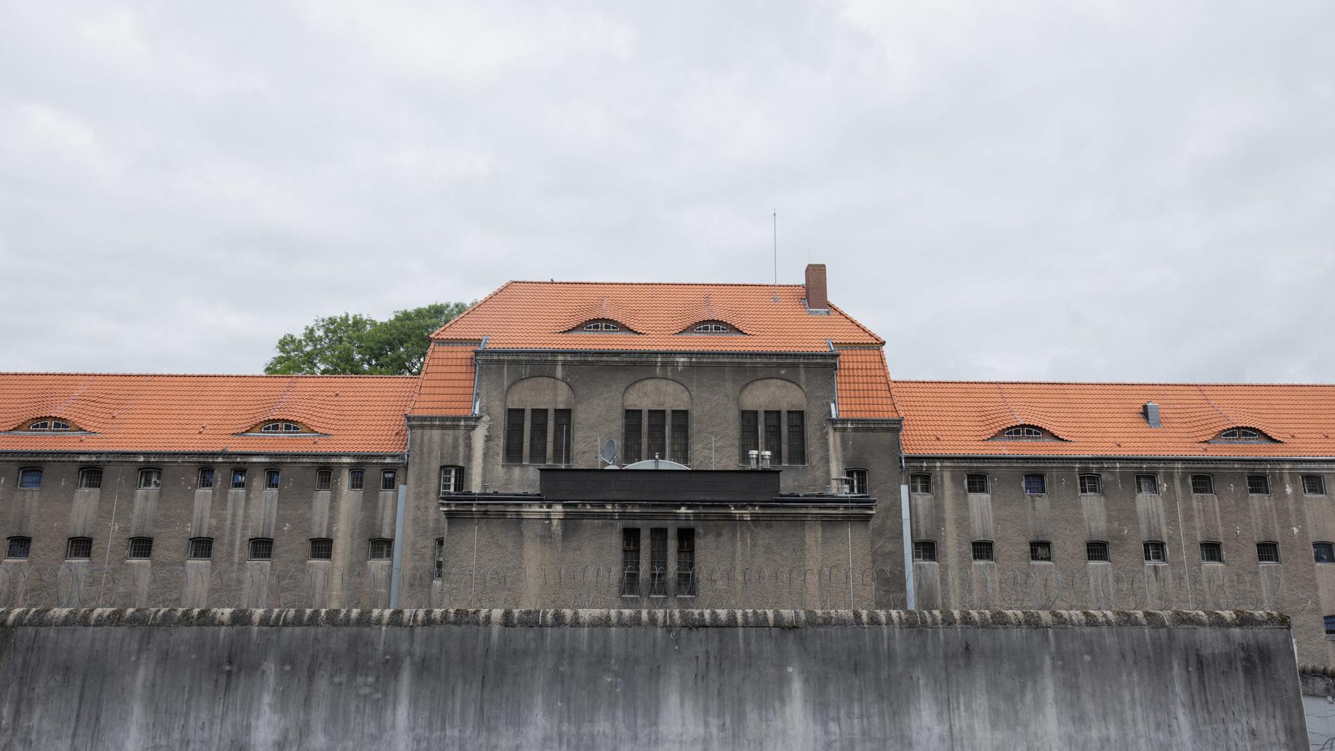 NRW: Drogenhandel und Bestechung in weiterer JVA?