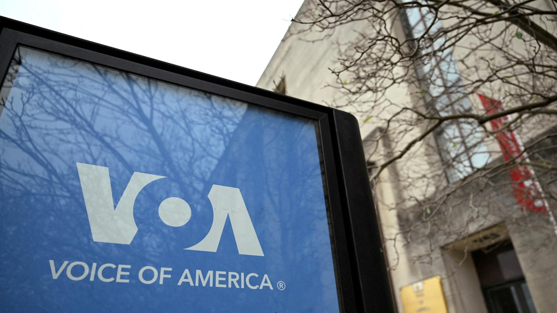 Logo des US-Auslandssenders VOA | REUTERS