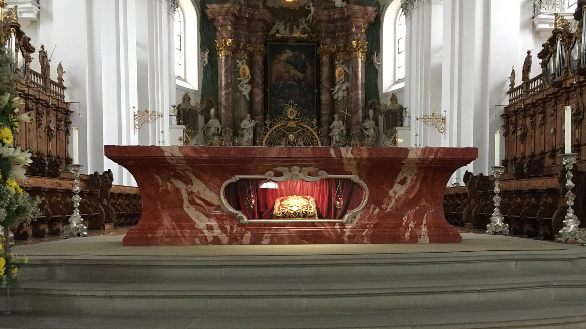 Streit um Altar in der Basilika in Weingarten: Initiative sammelt fast 6.000 Unterschriften