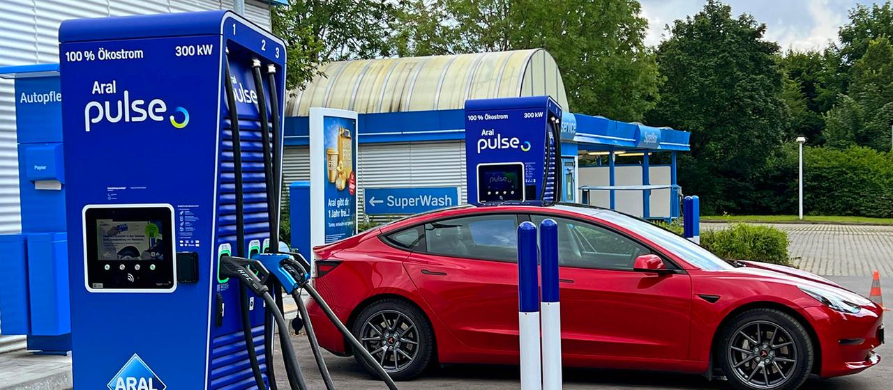 Diesel, Super, Strom: Wie Aral zur E-Mobilitt wechselt | tagesschau.de