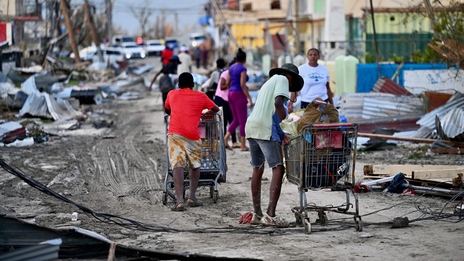 In Jamaika beginnen nach Hurrikan 