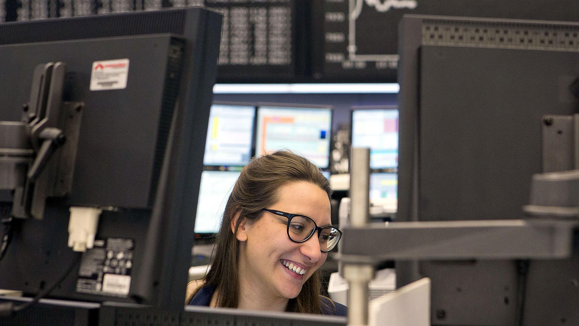 Händlerin an der Frankfurter Börse | 