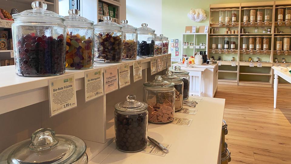 Melody Jane Puppenhaus-Lebensmittelgeschäft & Wäscheladen – Miniatur-Zubehör