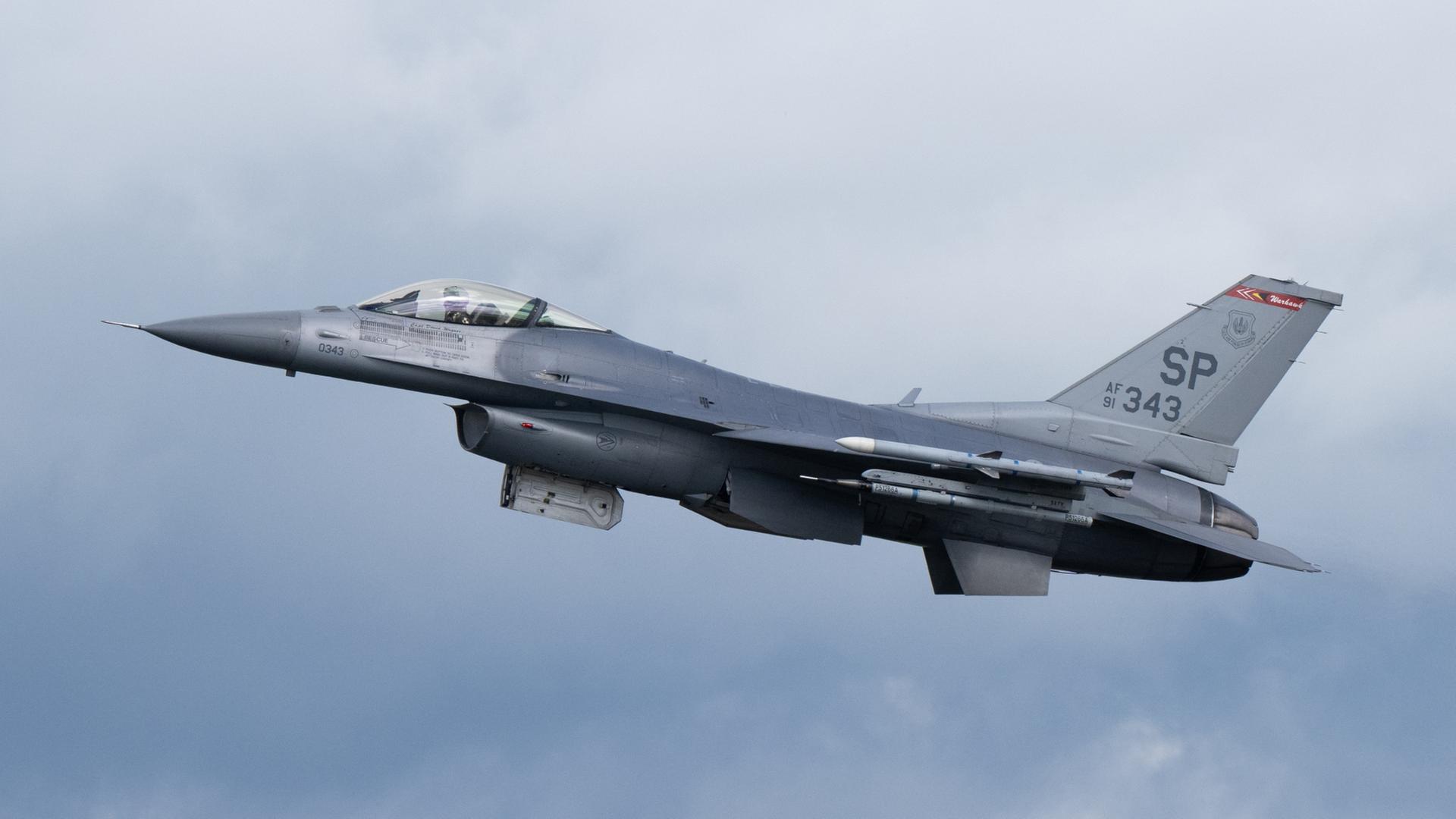 USA verlegen offenbar weitere Kampfjets nach Nahost