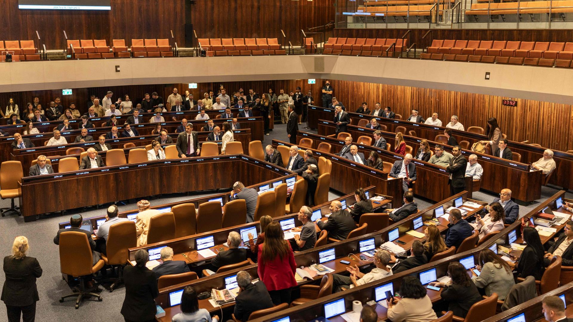 Knesset-Abgeordnete nehmen an einer Sitzung in der Knesset teil. | AFP