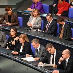 Blick auf die Regierungsbank im Bundestag