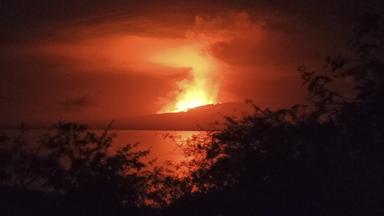 Vulkanausbruch auf den Galapagos-Inseln.