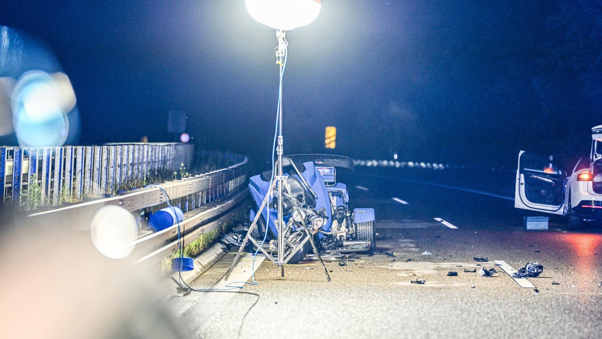 ベルリン郊外で交通事故:バイク利用者2名が死亡