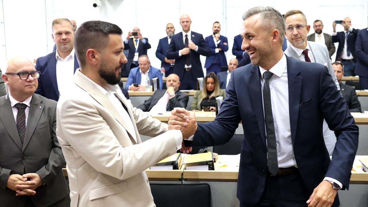 AfD-Landtagspräsident in Sachsen-Anhalt: Sicher ist nichts mehr
